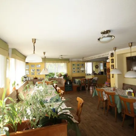 Teschendorfer Landgasthof Frühstückspension
