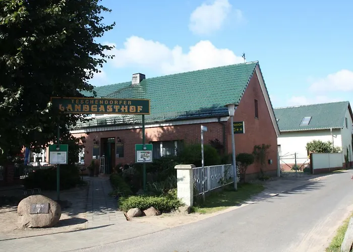 Teschendorfer Landgasthof 3*
